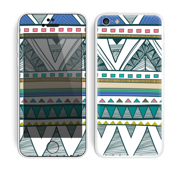 The Abstract Blue and Green Triangle Aztec Skin for the Apple iPhone 5c