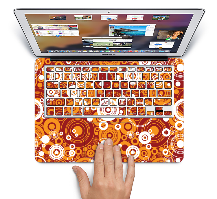 The Abstract Vector Gold & White Circle Swirls Skin Set for the Apple MacBook Air 13"