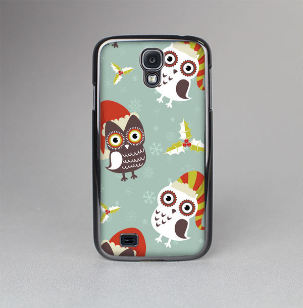 The Abstract Vintage Christmas Owls Skin-Sert Case for the Samsung Galaxy S4