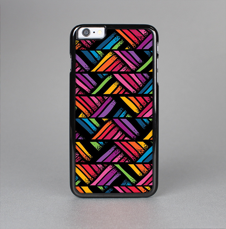 The Abstract Zig Zag Color Pattern Skin-Sert Case for the Apple iPhone 6