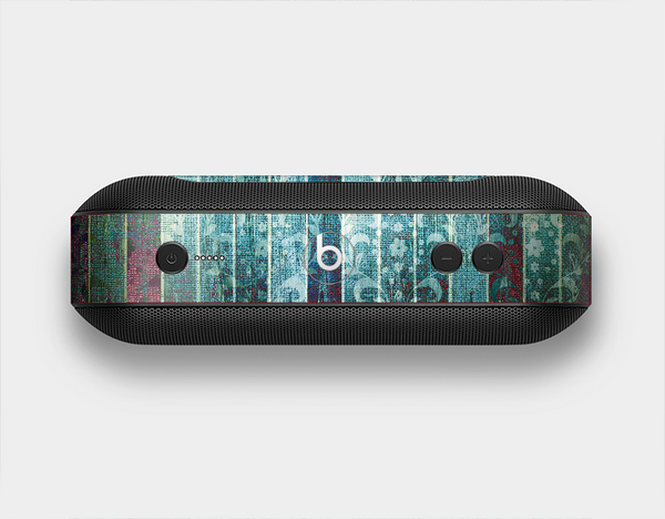 The Aged Blue Victorian Striped Wall Skin Set for the Beats Pill Plus