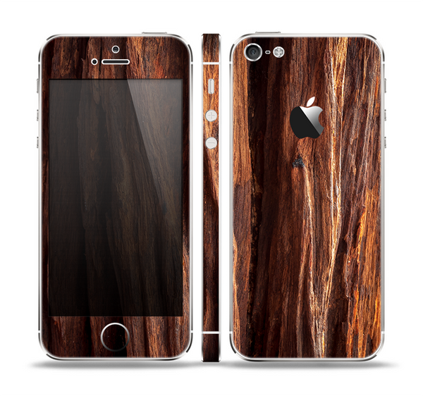 The Aged RedWood Texture Skin Set for the Apple iPhone 5
