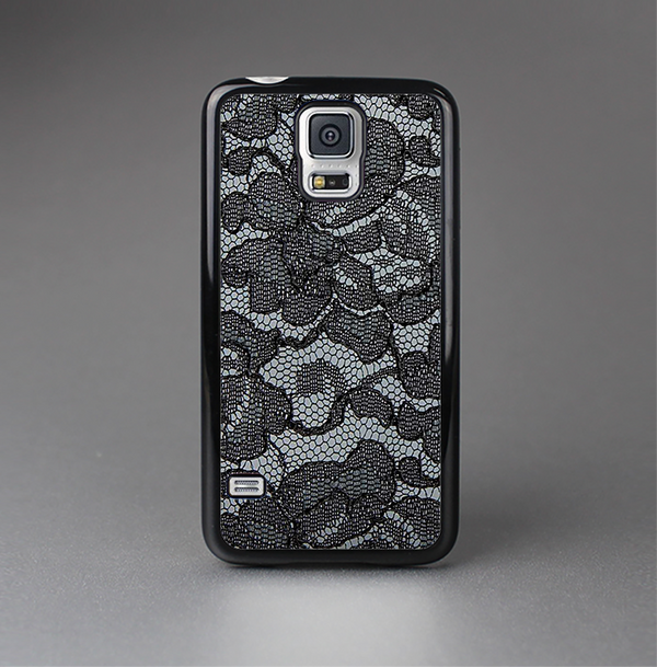 The Black Lace Texture Skin-Sert Case for the Samsung Galaxy S5