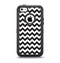 The Black & White Chevron Pattern Apple iPhone 5c Otterbox Defender Case Skin Set