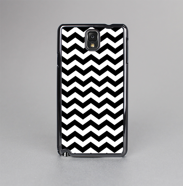The Black & White Chevron Pattern V2 Skin-Sert Case for the Samsung Galaxy Note 3