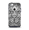 The Black & White Mirrored Floral Pattern V2 Apple iPhone 5c Otterbox Commuter Case Skin Set