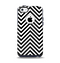 The Black & White Sharp Chevron Pattern Apple iPhone 5c Otterbox Commuter Case Skin Set