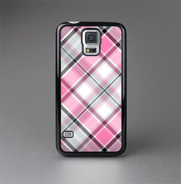 The Black and Pink Layered Plaid V5 Skin-Sert Case for the Samsung Galaxy S5