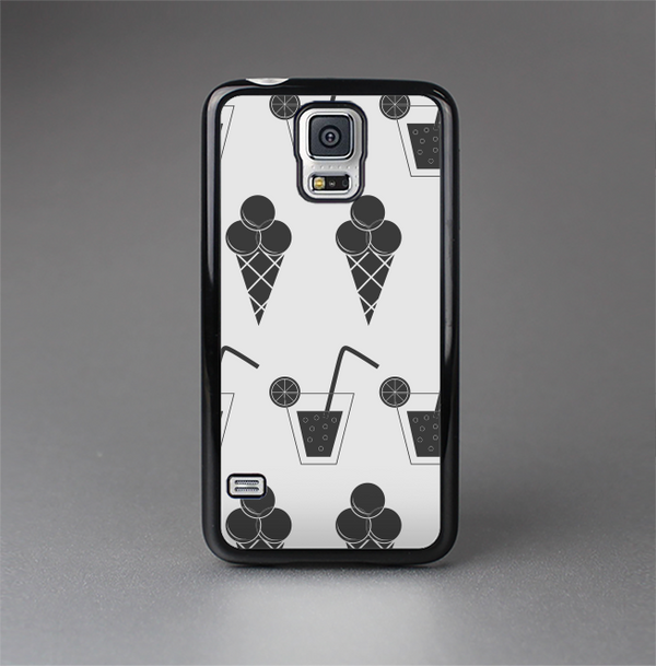 The Black and White Icecream and Drink Pattern Skin-Sert Case for the Samsung Galaxy S5