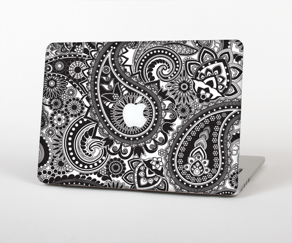 The Black and White Paisley Pattern V6 Skin for the Apple MacBook Pro Retina 15"