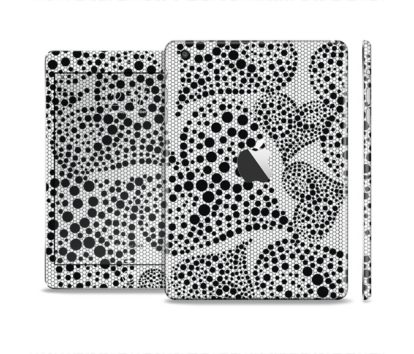 The Black and White Spotted Hearts Skin Set for the Apple iPad Mini 4