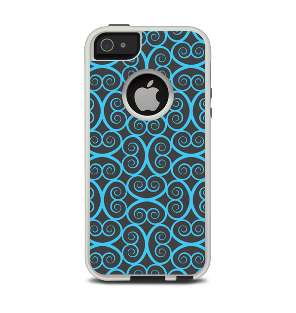 The Blue & Black Spirals Pattern Apple iPhone 5-5s Otterbox Commuter Case Skin Set