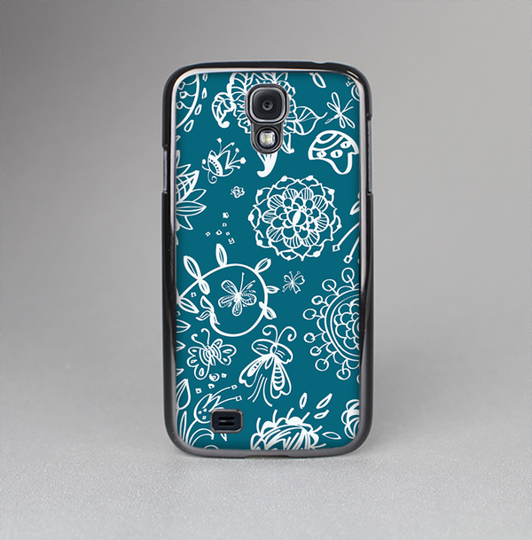 The Blue & White Floral Sketched Lace Patterns v21 Skin-Sert Case for the Samsung Galaxy S4
