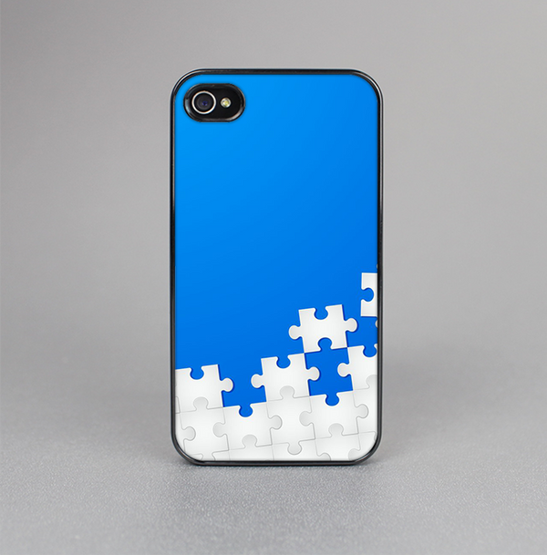 The Blue & White Scattered Puzzle Skin-Sert Case for the Apple iPhone 4-4s