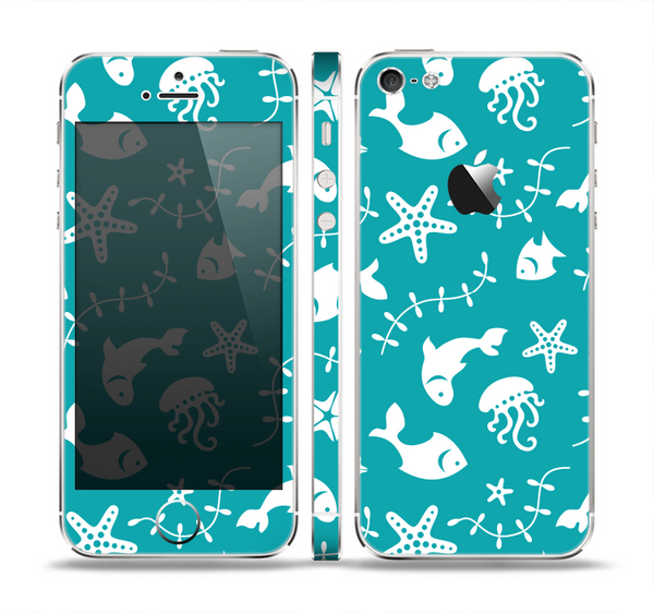 The Blue and White Cartoon Sea Creatures Skin Set for the Apple iPhone 5