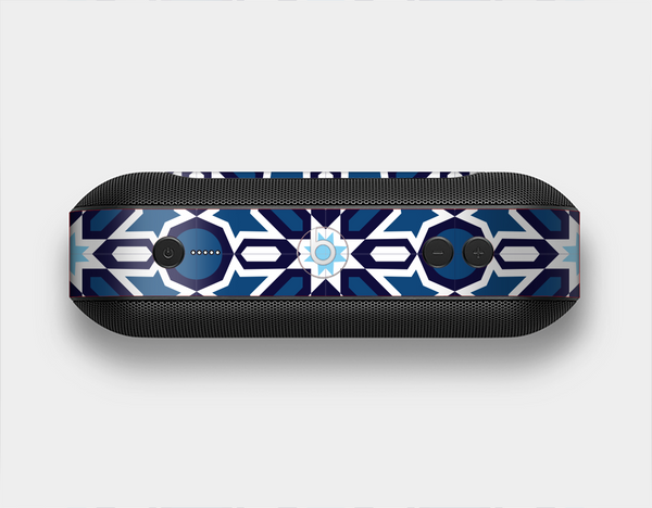 The Blue and White Mosaic Mirrored Pattern Skin Set for the Beats Pill Plus