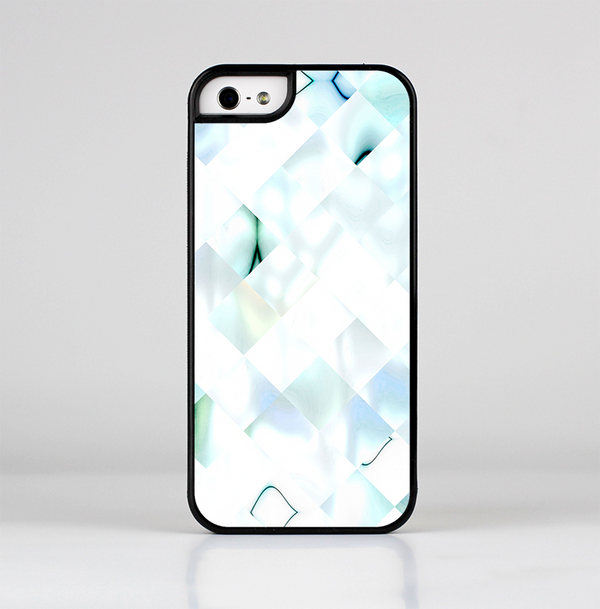 The Bright Highlighted Tile Pattern Skin-Sert for the Apple iPhone 5-5s Skin-Sert Case