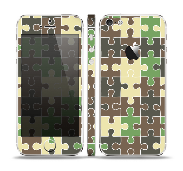 The Camouflage Colored Puzzle Pattern Skin Set for the Apple iPhone 5