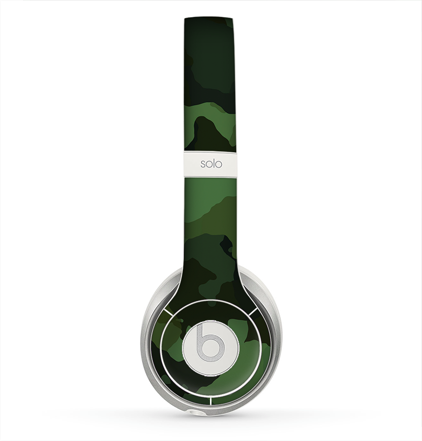 The Dark Green Camouflage Textile Skin for the Beats by Dre Solo 2