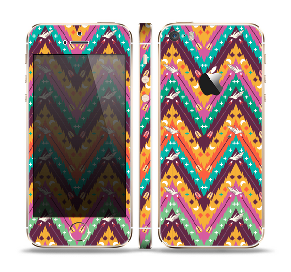 The Modern Colorful Abstract Chevron Design Skin Set for the Apple iPhone 5s