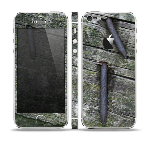 The Nailed Mossy Wooden Planks Skin Set for the Apple iPhone 5