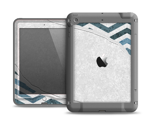 The Peeled Vintage Blue & Gray Chevron Pattern Apple iPad Air LifeProof Nuud Case Skin Set