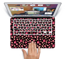 The Pink Paw Prints on Black Skin Set for the Apple MacBook Pro 13" with Retina Display
