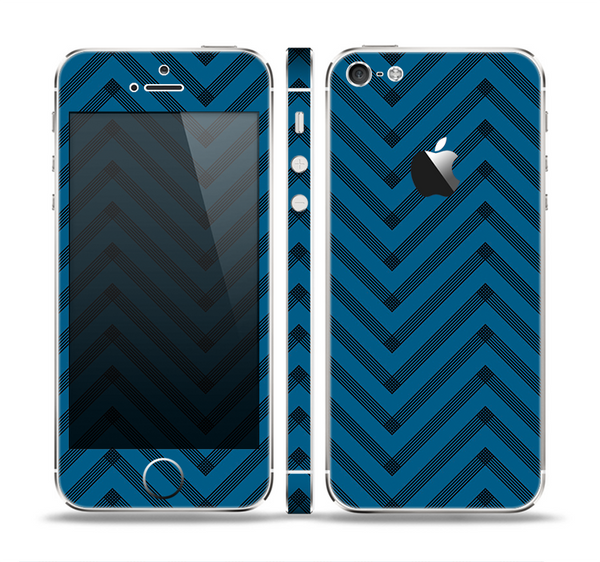 The Royal Blue & Black Sketch Chevron Skin Set for the Apple iPhone 5