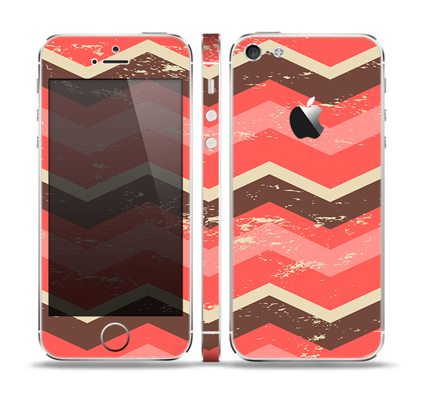 The Scratched Coral & Brown Layered Chevron V1 Skin Set for the Apple iPhone 5