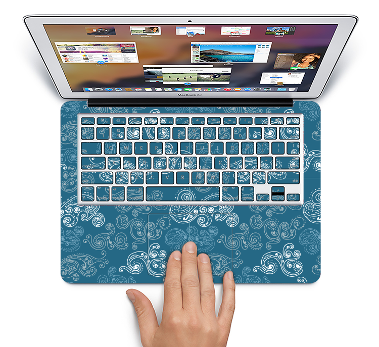 The Seamless Blue and White Paisley Swirl Skin Set for the Apple MacBook Air 13"