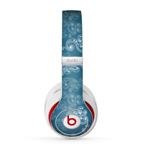 The Seamless Blue and White Paisley Swirl Skin for the Beats by Dre Studio (2013+ Version) Headphones
