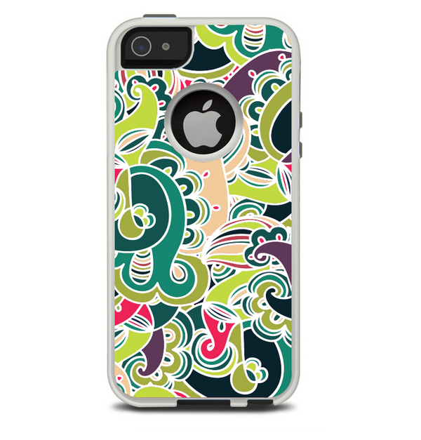 The Shades of Green Swirl Pattern V32 Skin For The iPhone 5-5s Otterbox Commuter Case