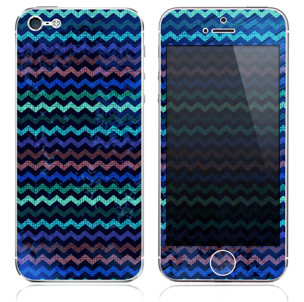 The Small Inverted Blue Chevron Pattern Texture Skin for the iPhone 3, 4-4s, 5-5s or 5c
