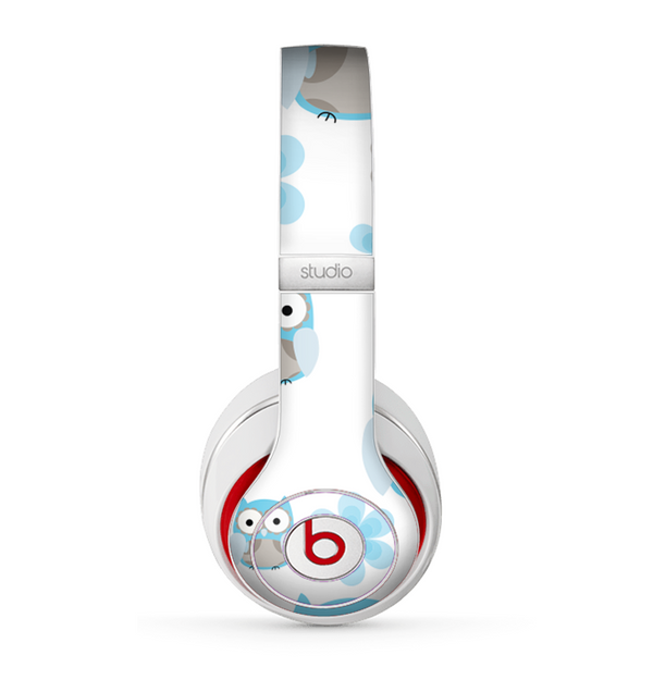 The Subtle Blue Cartoon Owls Skin for the Beats by Dre Studio (2013+ Version) Headphones