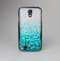The Aqua Blue & Silver Glimmer Fade Skin-Sert Case for the Samsung Galaxy S4