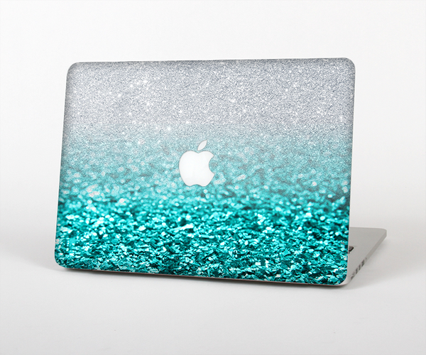The Aqua Blue & Silver Glimmer Fade Skin for the Apple MacBook Pro Retina 15"