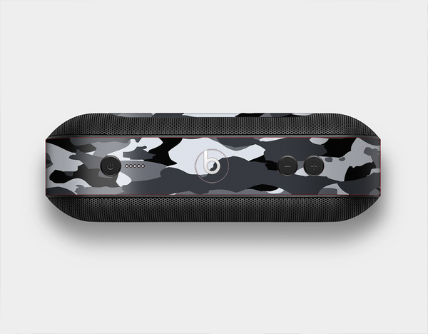 The Traditional Black & White Camo Skin Set for the Beats Pill Plus