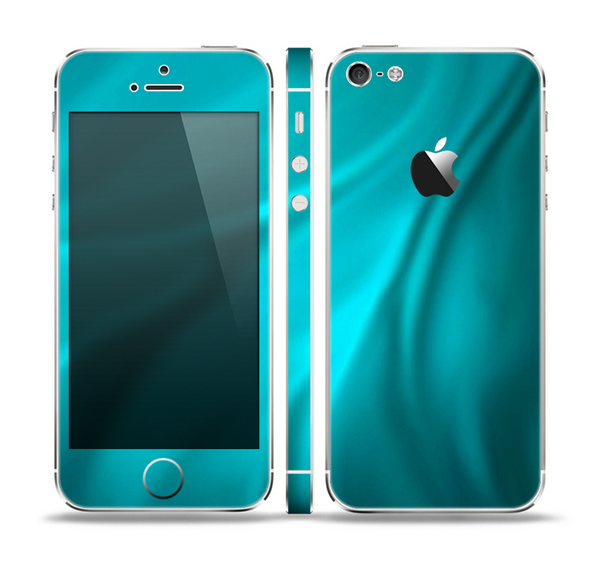 The Turquoise Blue Highlighted Fabric Skin Set for the Apple iPhone 5