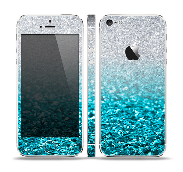 The Turquoise & Silver Glimmer Fade Skin Set for the Apple iPhone 5