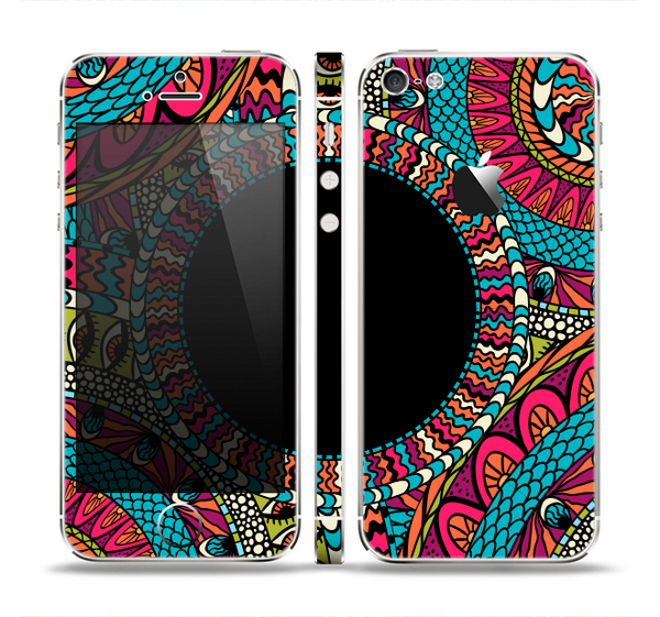 The Vector Colored Aztec Pattern WIth Black Connect Point Skin Set for the Apple iPhone 5