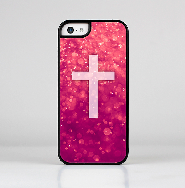 The Vector White Cross v2 over Unfocused Pink Glimmer Skin-Sert for the Apple iPhone 5c Skin-Sert Case