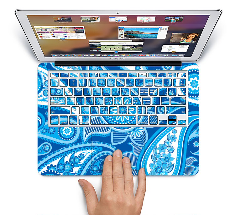 The Vibrant Blue Paisley Design Skin Set for the Apple MacBook Pro 13" with Retina Display