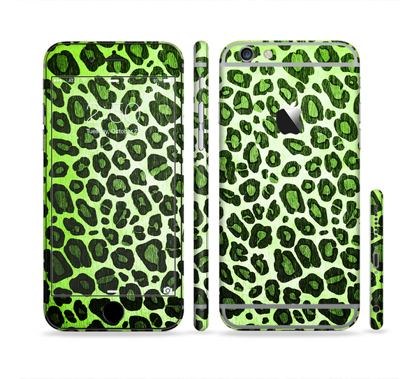 The Vibrant Green Leopard Print Sectioned Skin Series for the Apple iPhone 6
