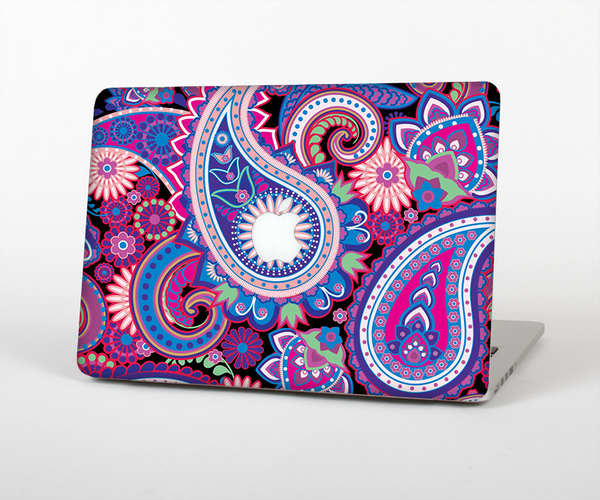 The Vibrant Purple Paisley V5 Skin Set for the Apple MacBook Pro 13" with Retina Display