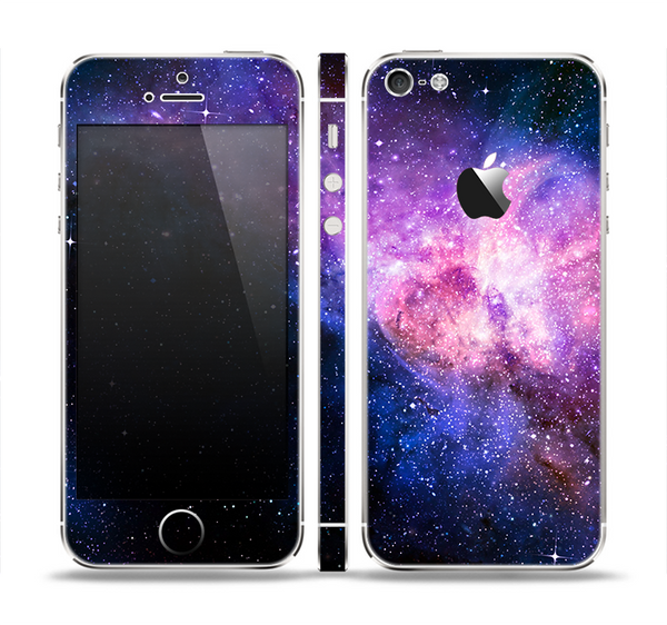 The Vibrant Purple and Blue Nebula Skin Set for the Apple iPhone 5