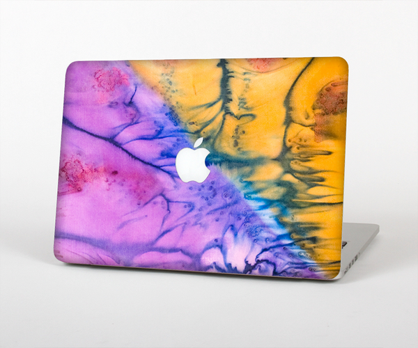 The Vivid Colored Wet-Paint Mixture Skin Set for the Apple MacBook Pro 13" with Retina Display