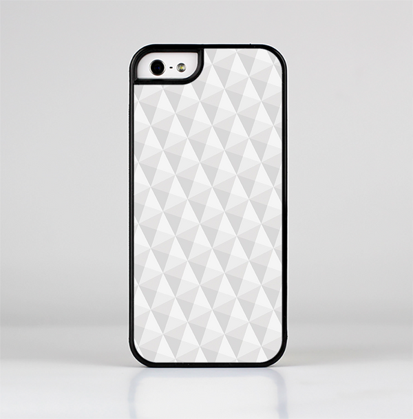 The White Studded Seamless Pattern Skin-Sert Case for the Apple iPhone 5/5s