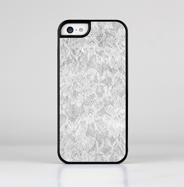 The White Textured Lace Skin-Sert for the Apple iPhone 5c Skin-Sert Case