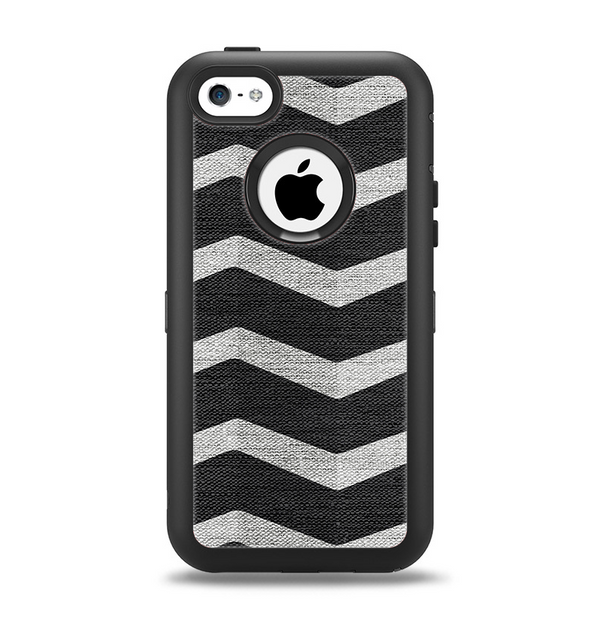 The Wide Black and Light Gray Chevron Pattern V3 Apple iPhone 5c Otterbox Defender Case Skin Set