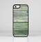 The Wooden Planks with Chipped Green Paint Skin-Sert Case for the Apple iPhone 5c